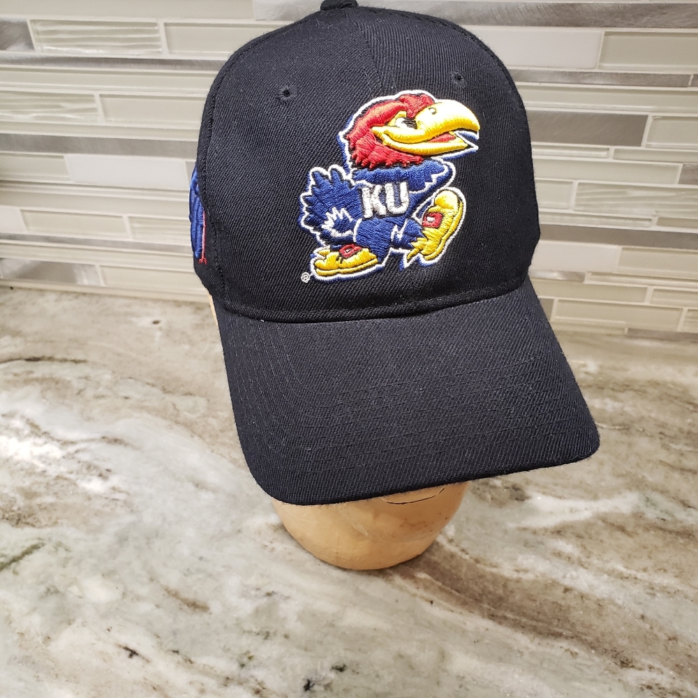 NCAA Kansas Jay Hawks Hat size 7 1/8"